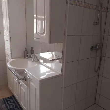 Apartman 2 Swans *