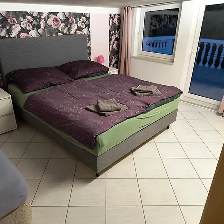 2 Swans Apartman Peroj