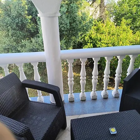 Olea Apartment Peroj