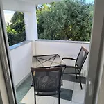 Olea Peroj
