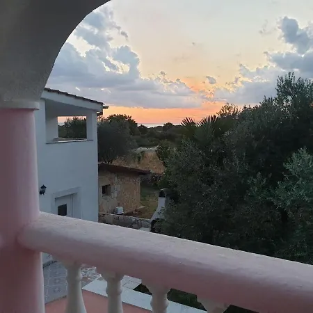 2 Swans Apartment